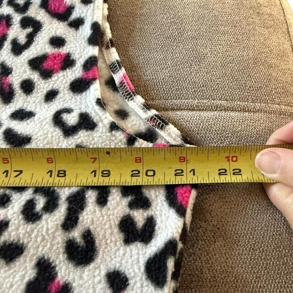 Leopard Print Zip-Up Vest - Picture 3 of 4